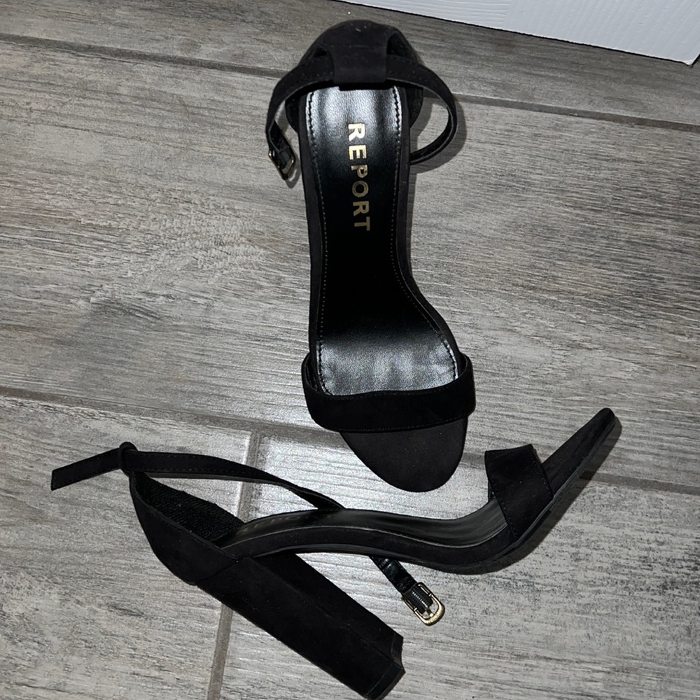 Report heels size 6